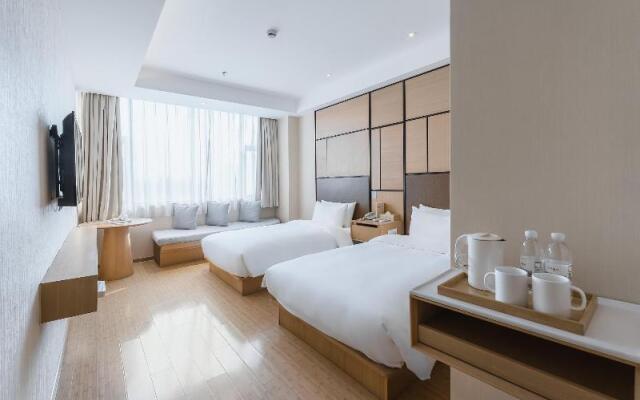 Ji Hotel (Shanghai Zhoupu, Wanda Plaza)