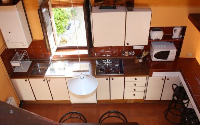 Modern Holiday Home in Subirats With Swimming Pool