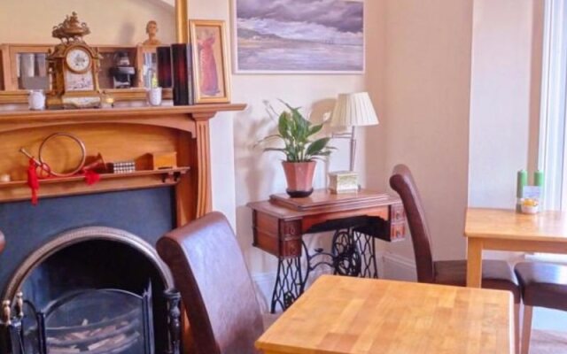 Alcuin Lodge
