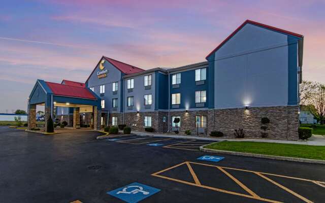 Comfort Suites near I-80 and I-94