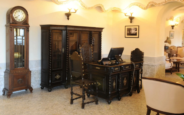 Grand Hotel Villa de France