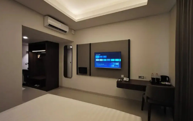 Azana Garden Hill Resort Blora