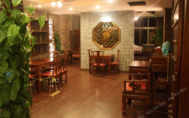Oriental Landscape Holiday