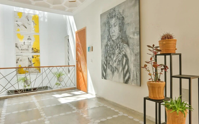 Suite Azur Hotel