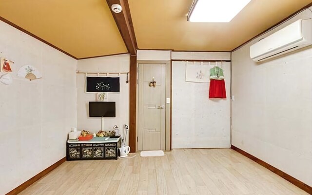 Jeonju Flowerwind Pension