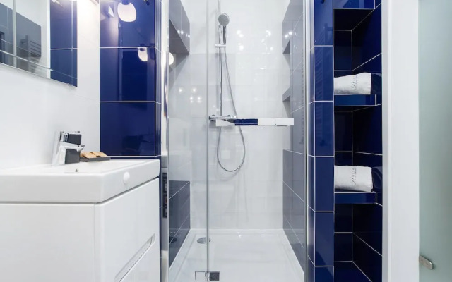 Old Town Luxury Apartments by Amstra