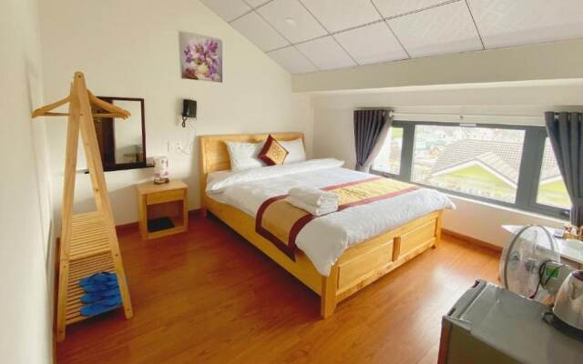 HANZ Bao Hoang Hotel