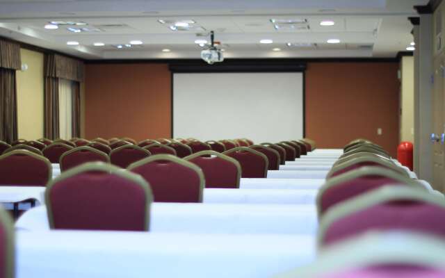 Hampton Inn & Suites Folsom