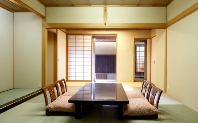 Iwamuro Onsen Menmentei Wataya