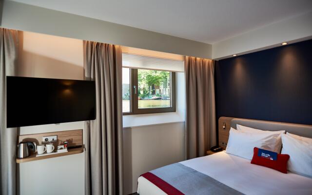 Holiday Inn Express Amsterdam - City Hall, an IHG Hotel