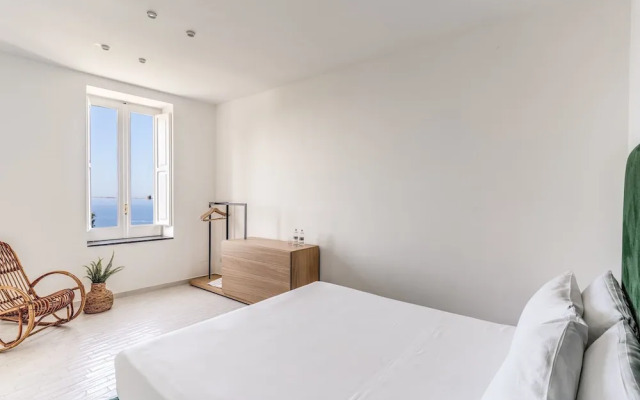 Giulia 2 Villa Apartment Shared Pool Sea Views