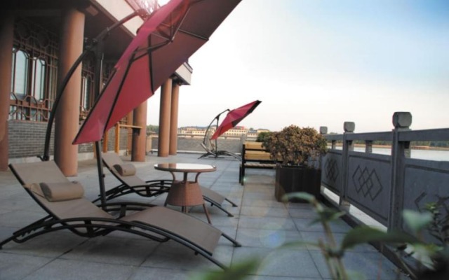 Luoyang Qixianyuan Hotel