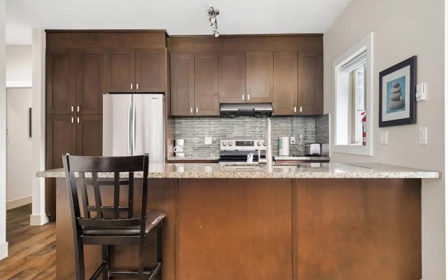 Embrace Serenity Luxe 2BR Suite