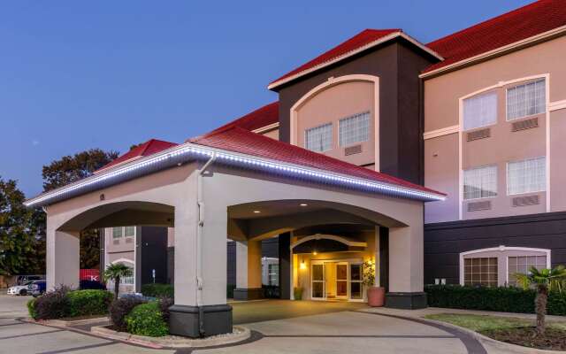 La Quinta Inn & Suites by Wyndham I-20 Longview South