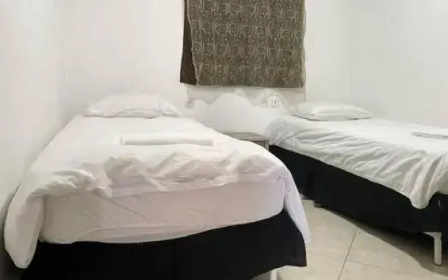 Amdar 2BR Garden Apt EILAT