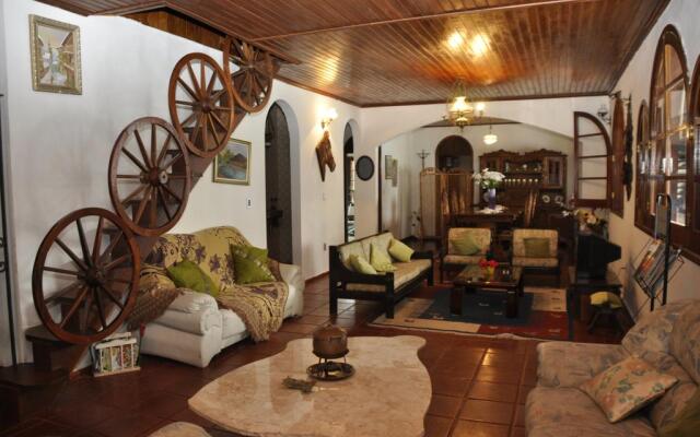 Hotel Pousada Casarão