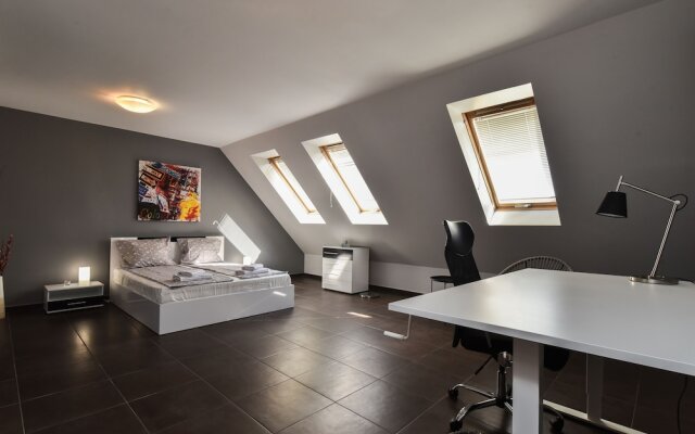 FM Deluxe 2-BDR Maisonette - Vitosha Mountain View