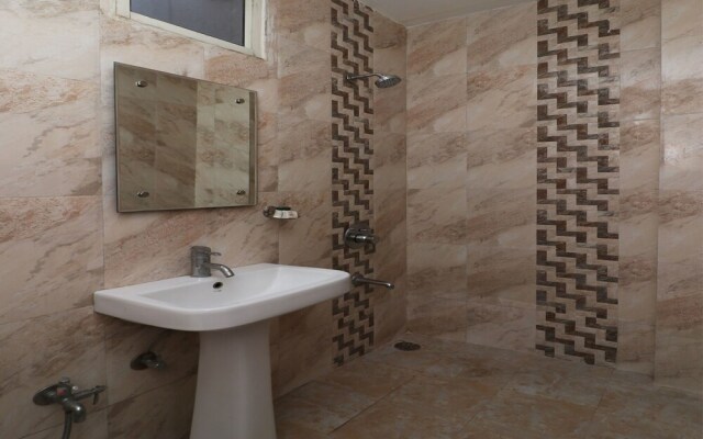 OYO 6137 Hotel Star