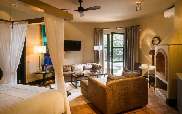 5 Suites