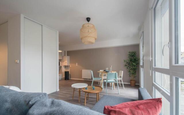 NATHAN - Appartement proche gare, arrivée 24 24