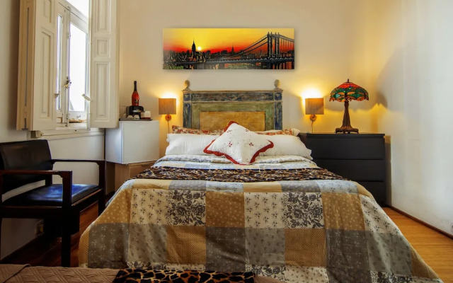 Gran Via Suites The Palmer House