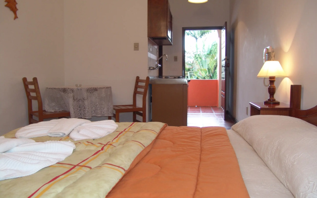 La Alhambra Apart Hotel
