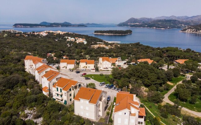 Apartment 3 Beaches With Free Parking