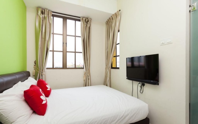 ZEN Rooms Nusajaya – Guest Rooms – Iskandar Puteri