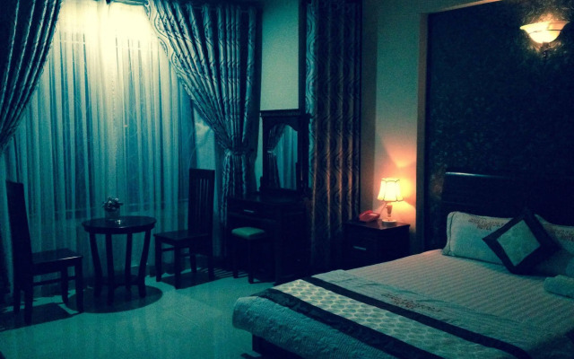 Queen Garden Hotel