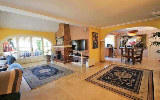 Stunning Puerto Banus Sea View Villa