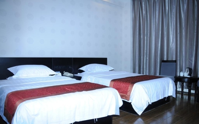 Super8 Hotel Hohhot Changlegong