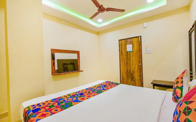 Fabhotel Yogeshwara Grand
