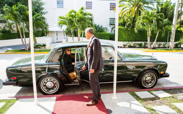 The Chesterfield Hotel Palm Beach