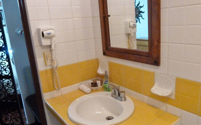 Suites Fenicia - Adults Only