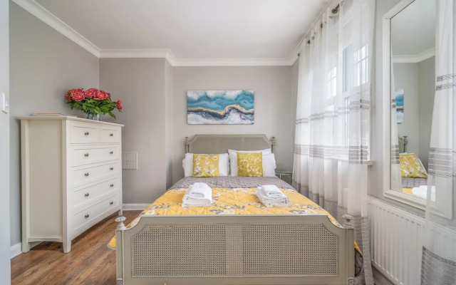 Elegant 3Bedroom Retreat