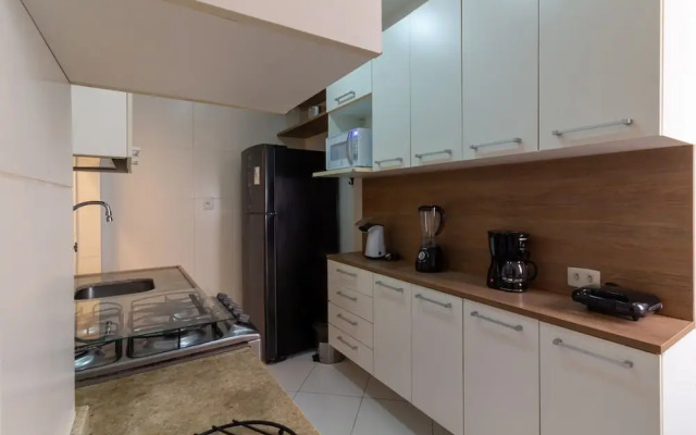 2 Minutes From Copacabana Beach D302