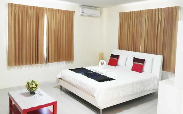Family Guesthouse Rawai