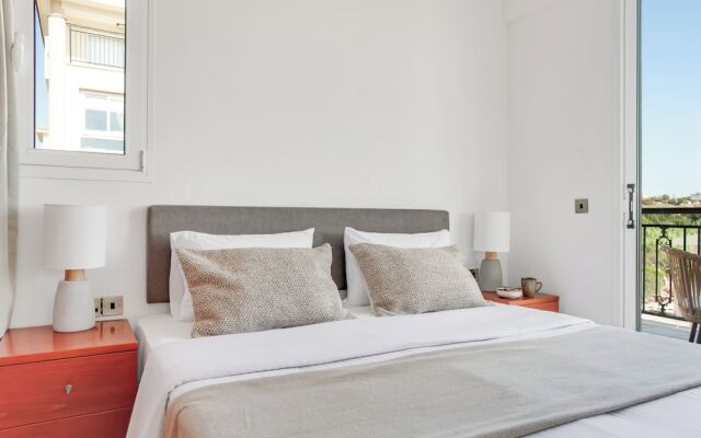 Sanders Seaview Paphos