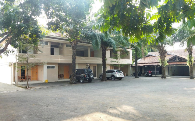 Hotel Kencana Jaya
