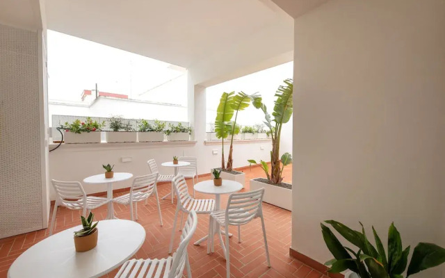 Elisea Your City Escape