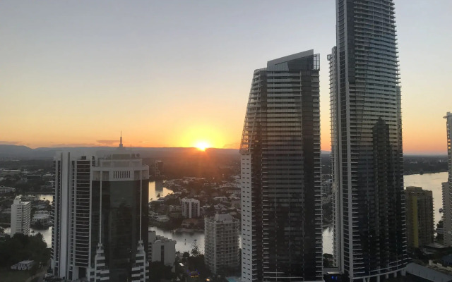 Novotel Surfers Paradise