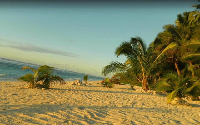 The Reef Motel Aitutaki