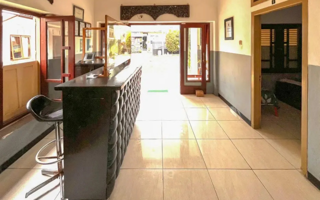 Penginapan Garuda Batu