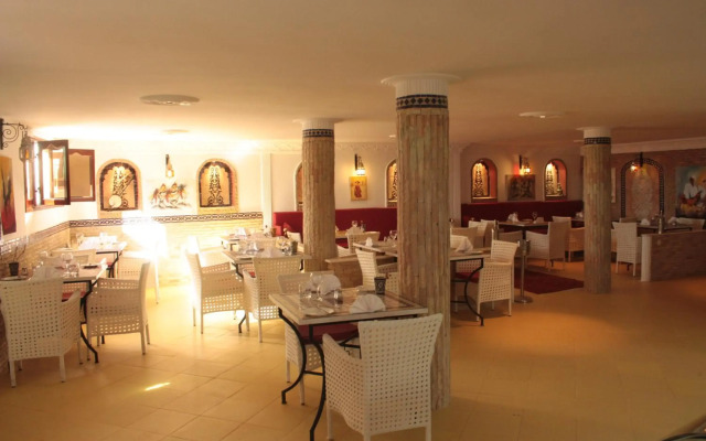 Pasta Plaza Hotel