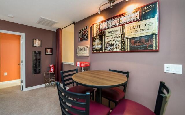 9028 Shadow Mountain Street