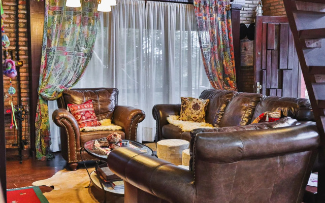 Locar-in Gramado - Meu Cantinho na Serra 10 pax