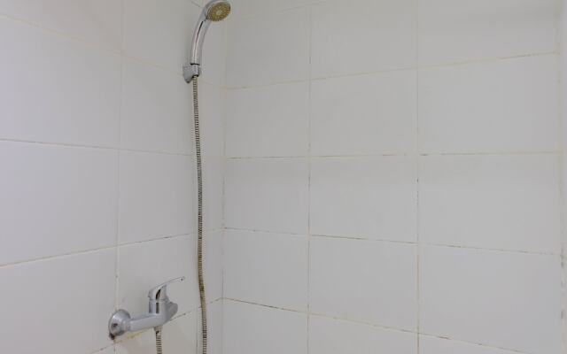 Homey Studio Room At 6Th Floor Beverly Dago Apartment