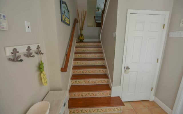 Dolphin House Apartment 3