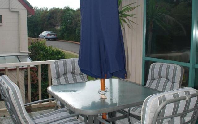 Aquarius Motel