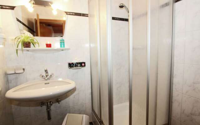 Inviting Apartment Near Ski Area in Schwendau